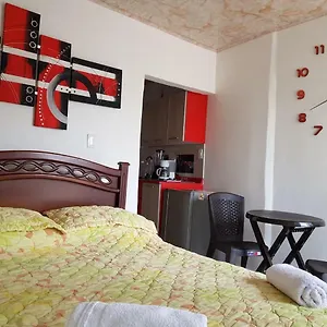 apartaestudio-el-ideal.cali-hotels.com/